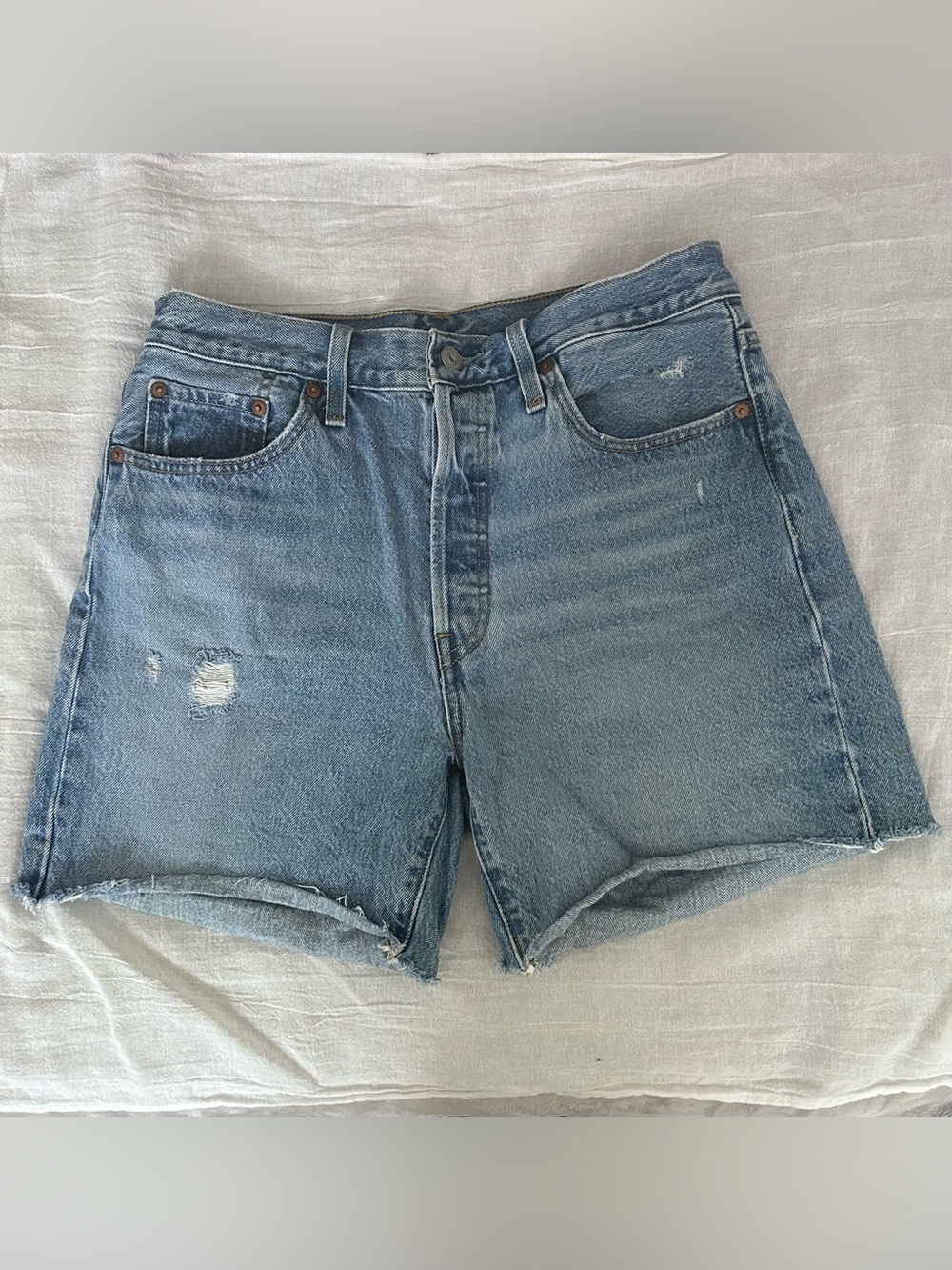 Levi's 501 Mid Thigh Distressed Denim Shorts - Medium Wash
